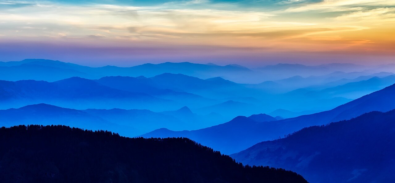 霧の山